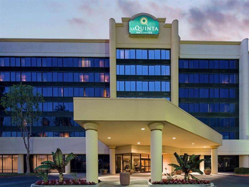 La Quinta By Wyndham Buena Park Hotel La Palma Exterior photo