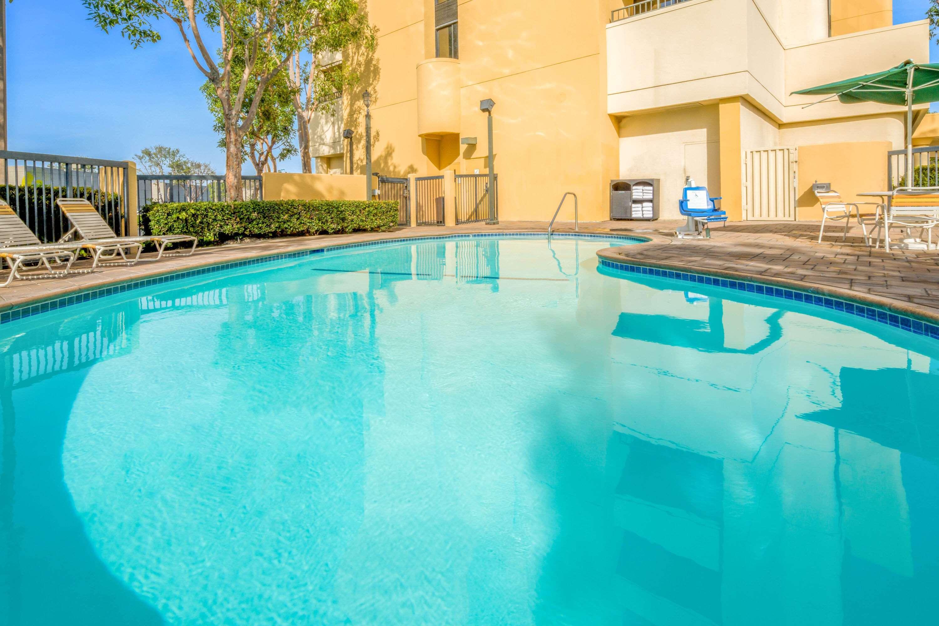 La Quinta By Wyndham Buena Park Hotel La Palma Exterior photo